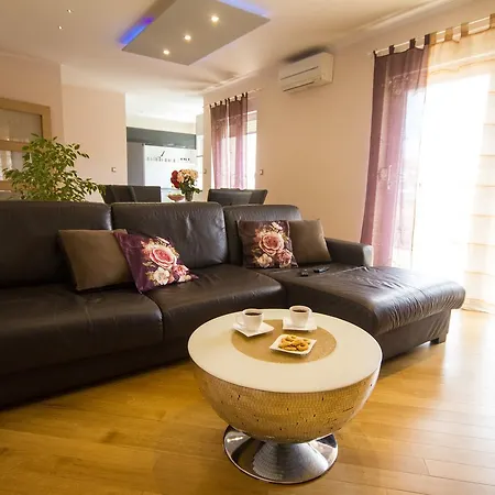 Charming Apartman Pio Split